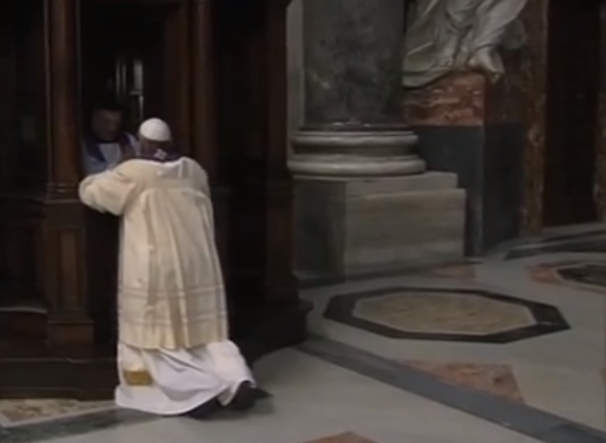 Δείτε σε βίντεο την εξομολόγηση του Πάπα Φραγκίσκου