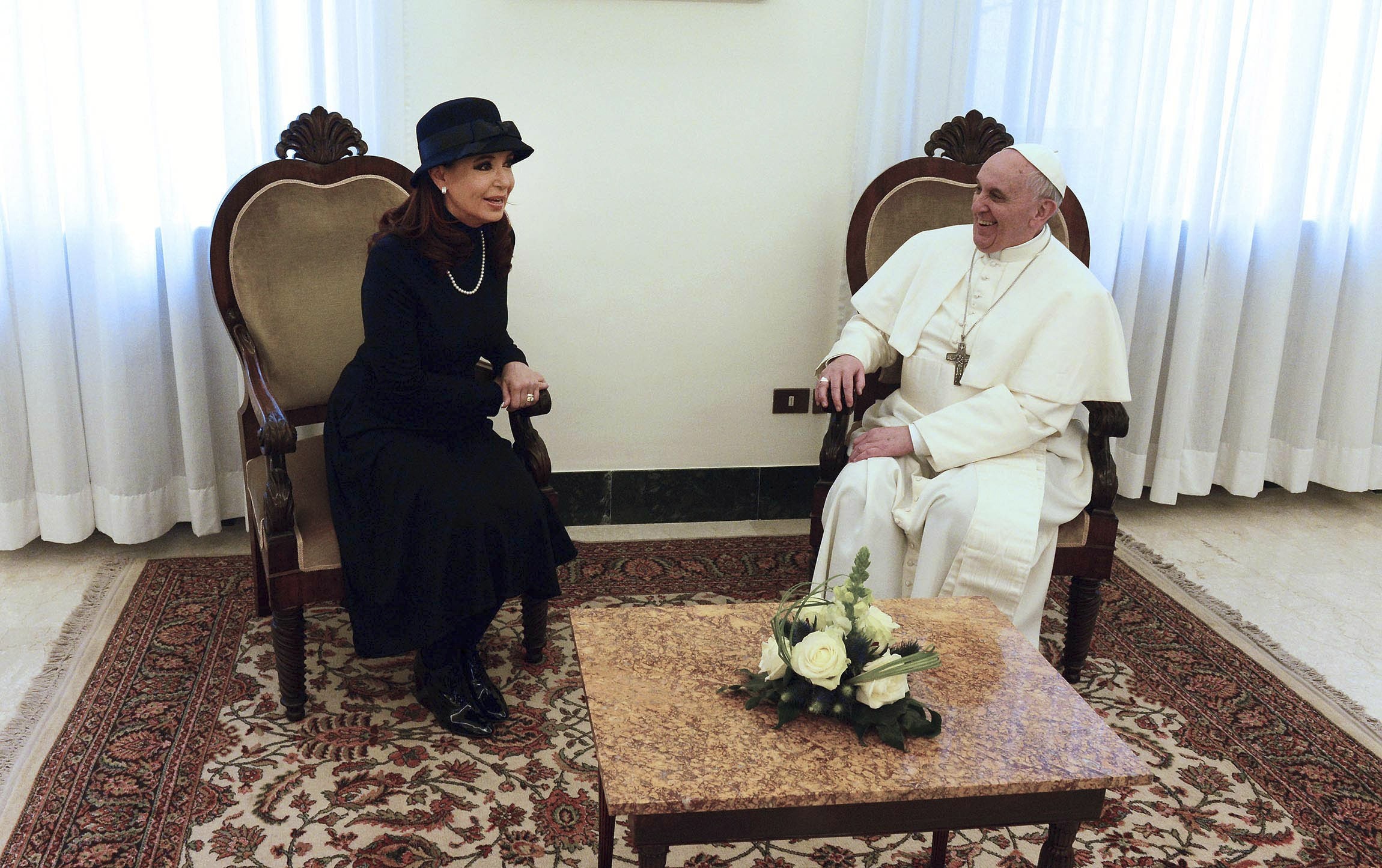 Τη μεσολάβηση του Πάπα ζήτησε η πρόεδρος της Αργεντινής για τα νησιά Φόλκλαντ