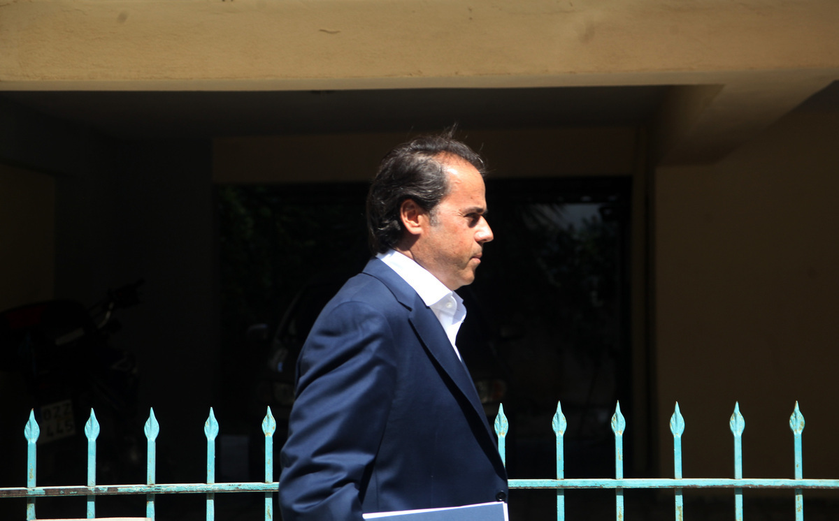 Στην Εισαγγελία ο φάκελος Παπασταύρου – Είτε πληρώνει 3,5 εκατ. ευρώ είτε θα ασκηθεί ποινική δίωξη