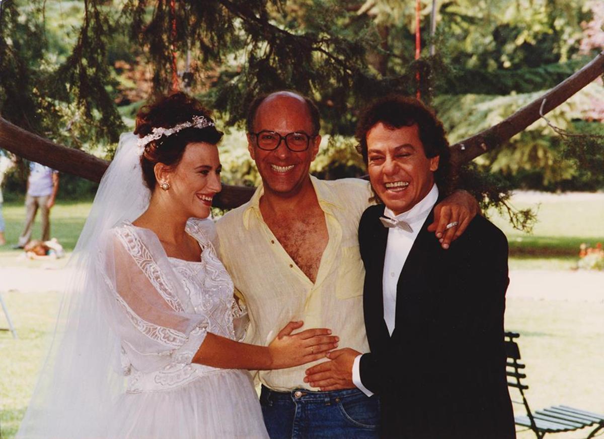 Ελευθερία Αρβανιτάκη – Γιάννης Πάριος: Ο «γάμος» των δύο τραγουδιστών το 1989