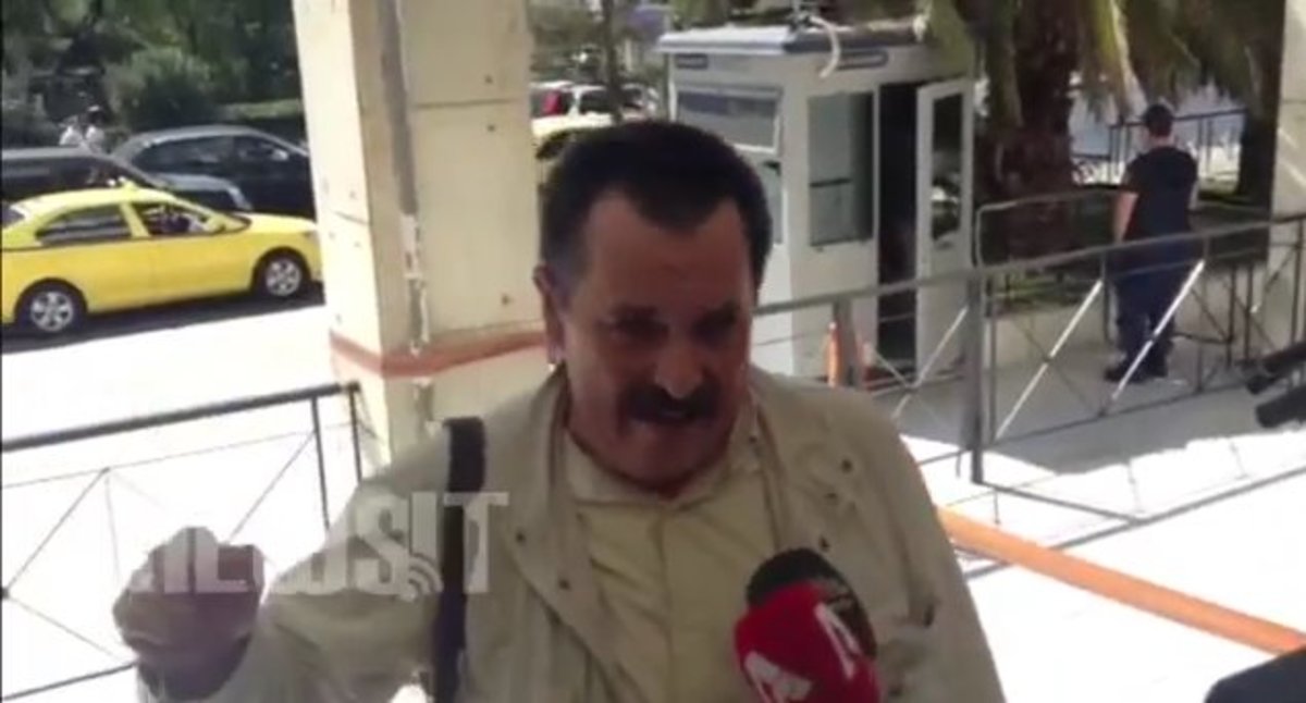 “Ζήτω η Χρυσή Αυγή”