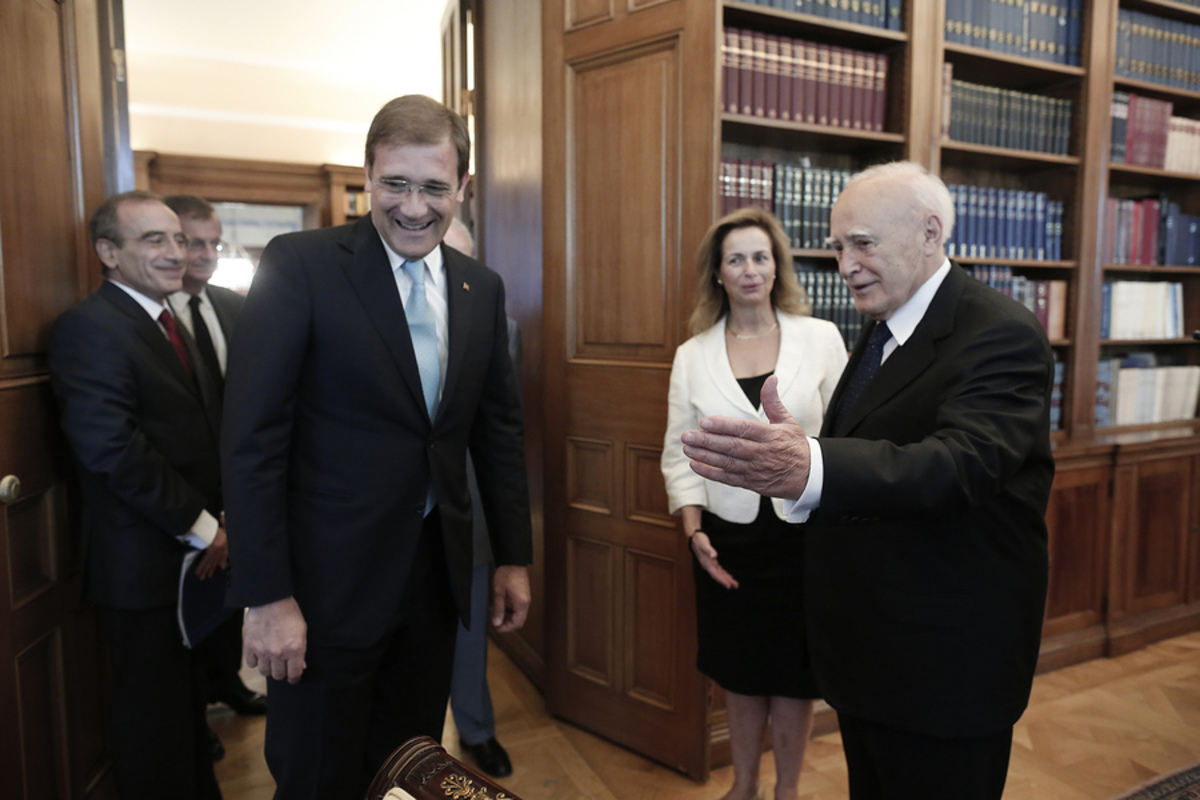 Παπούλιας σε Κοέλιο: Η αντοχή των Ελλήνων έχει εξαντληθεί