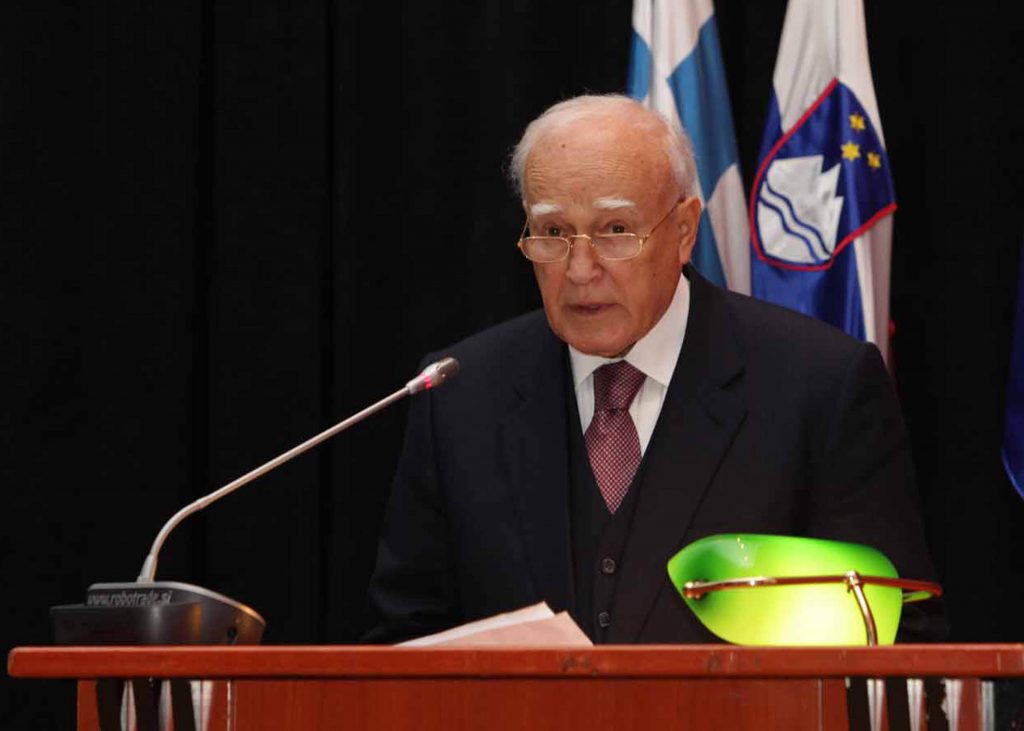 Μήνυμα Παπούλια προς Άγκυρα: “Δε μας πτοούν οι προκλήσεις”