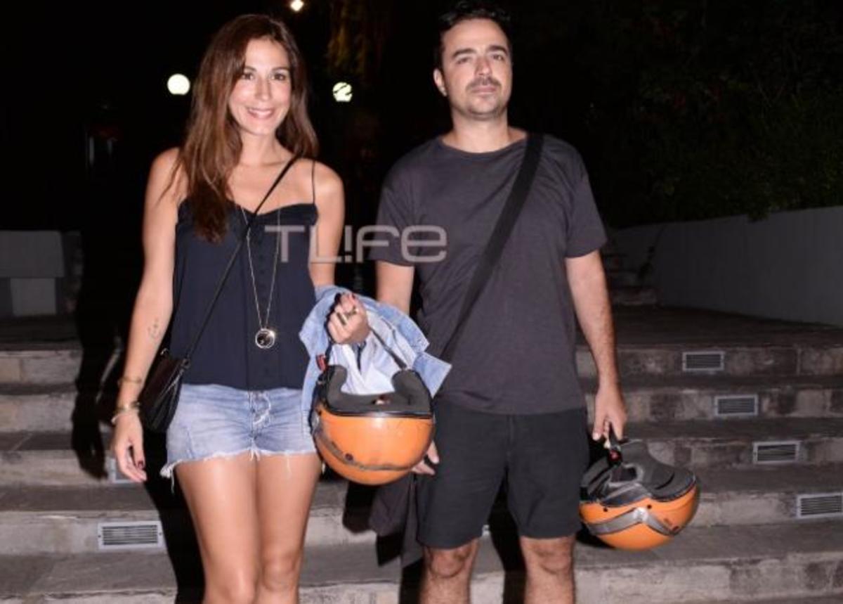 Κατερίνα Παπουτσάκη: Με καυτό σορτσάκι στο θέατρο!