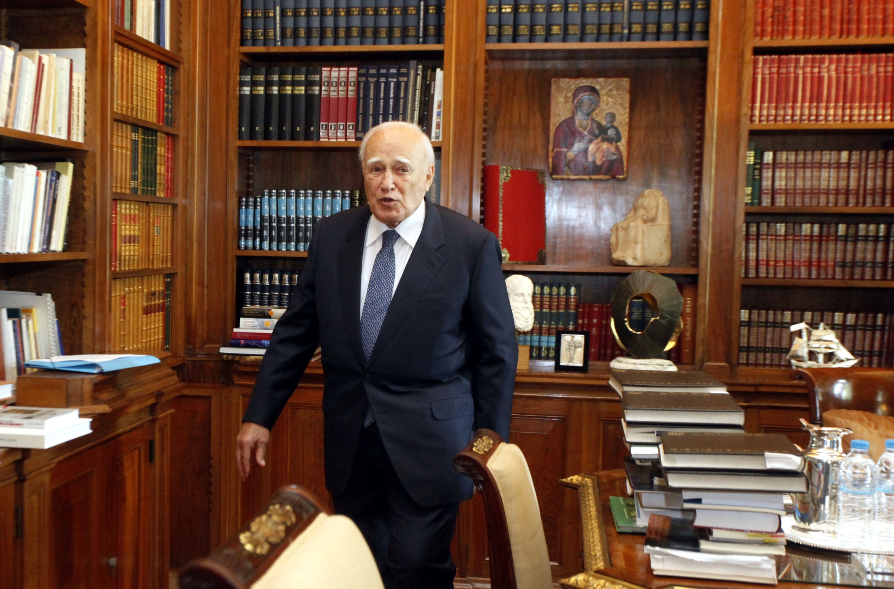 Κ. Παπούλιας: Η δημοκρατία έχει εχθρούς