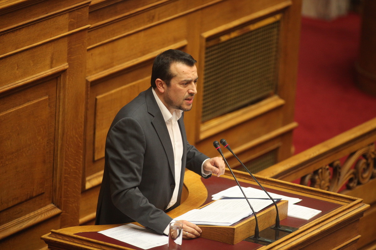 Παππάς: Όποιος θέλει δημόσια διαφήμιση να μπεί στο μητρώο!