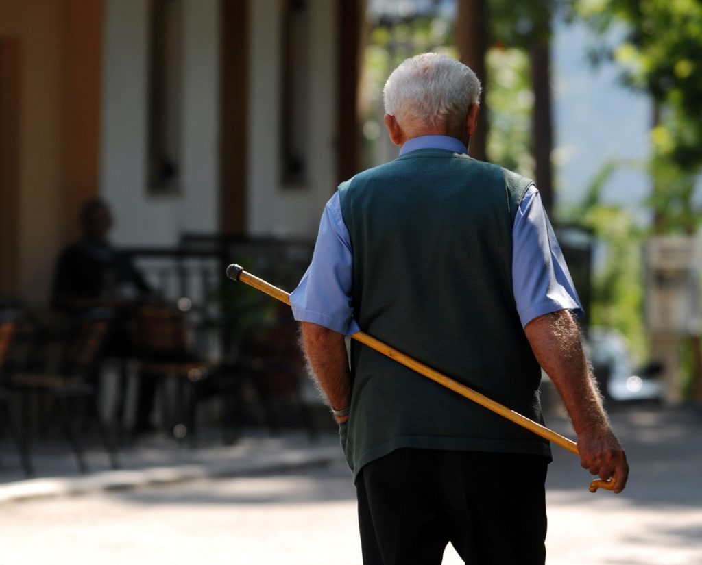 Διατροφή θα πληρώνουν και οι παππούδες – Απόφαση σταθμός