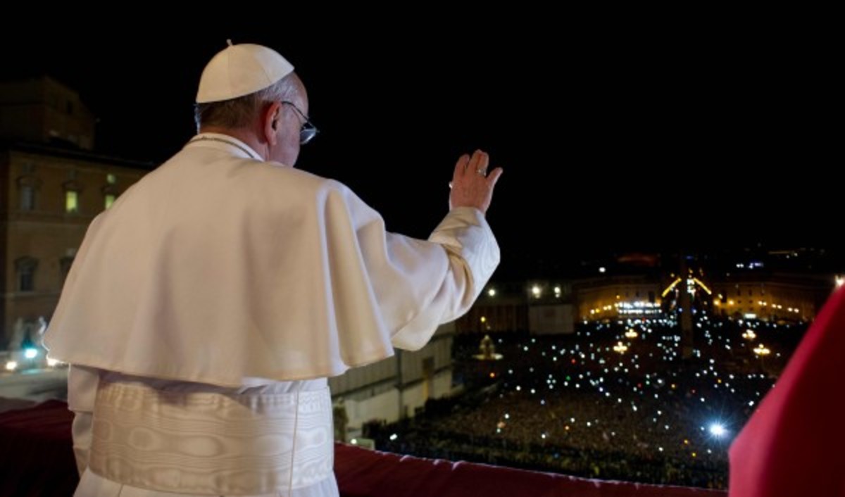 Τι λέει ο παιδικός έρωτας του Πάπα για το ειδύλλιό τους