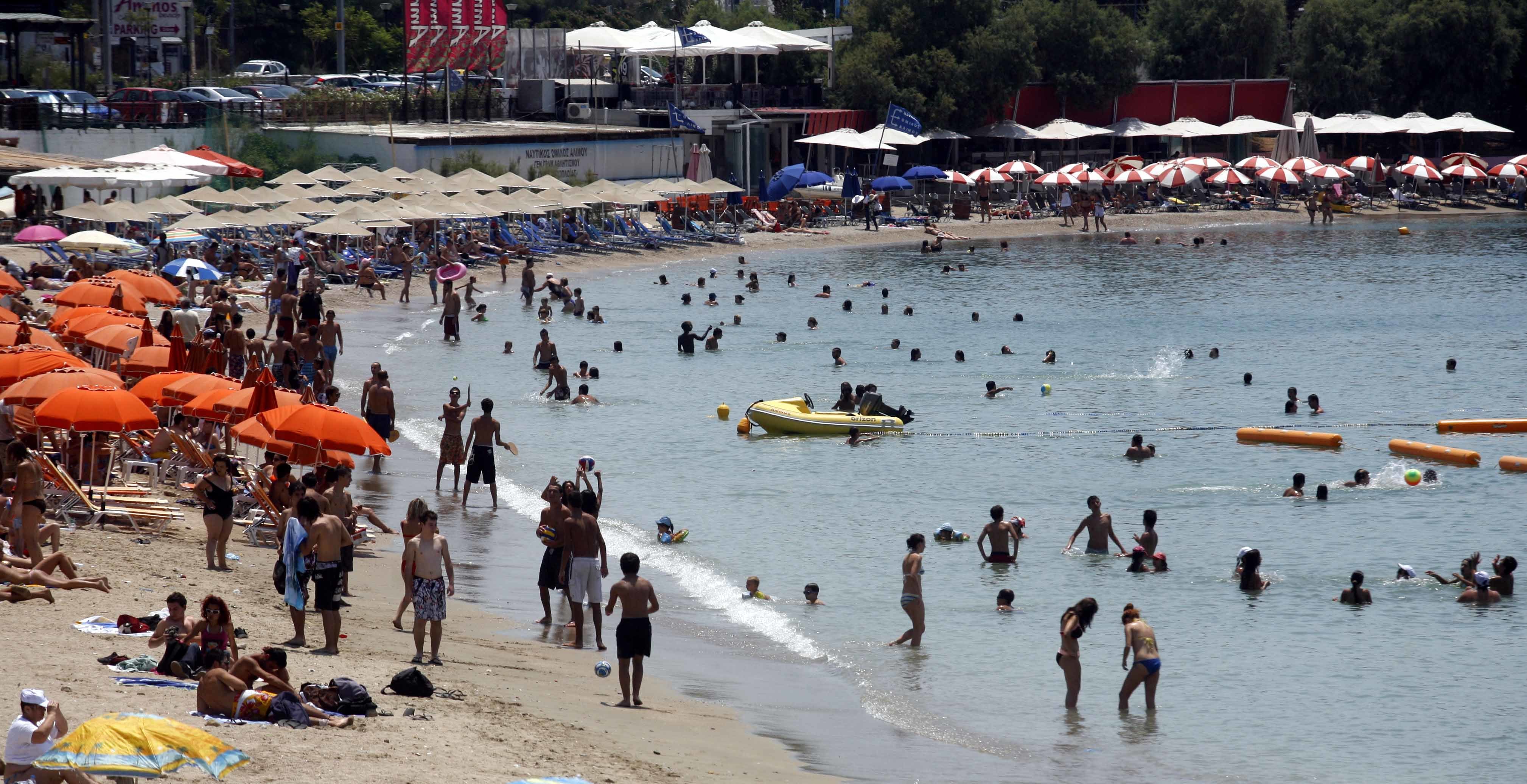 Όλα όσα προβλέπει το πολυνομοσχέδιο για τον αιγιαλό