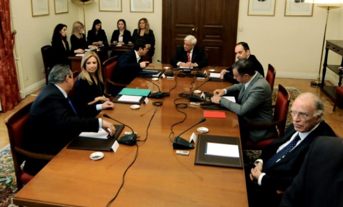 Παρασκήνιο σύσκεψης των αρχηγών