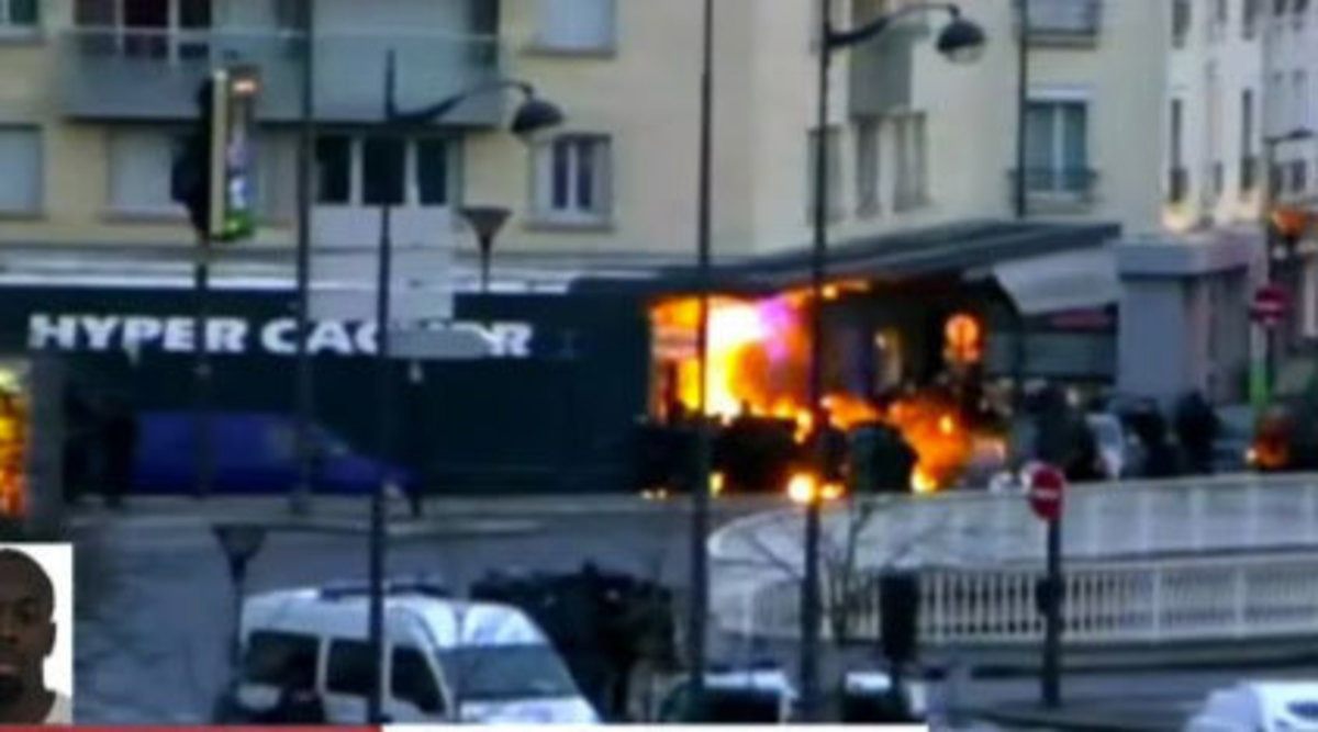Παρίσι: Νεκροί και οι τρεις τζιχαντιστές μετά από ταυτόχρονη επιχείρηση