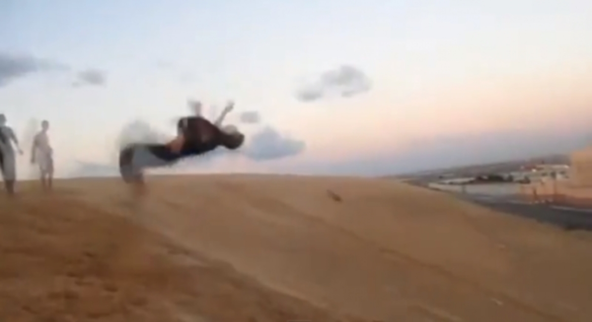 Συγκλονιστικό ΒΙΝΤΕΟ: Παρκούρ σε μια βομβαρδισμένη Γάζα!