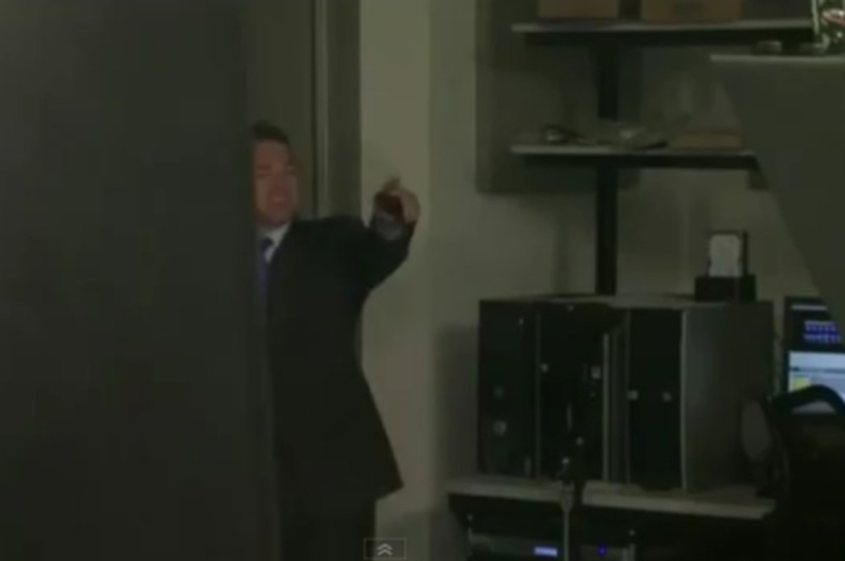 Παρουσιαστής το… έσκασε από το πλατό στη θέα μίας ταραντούλας!