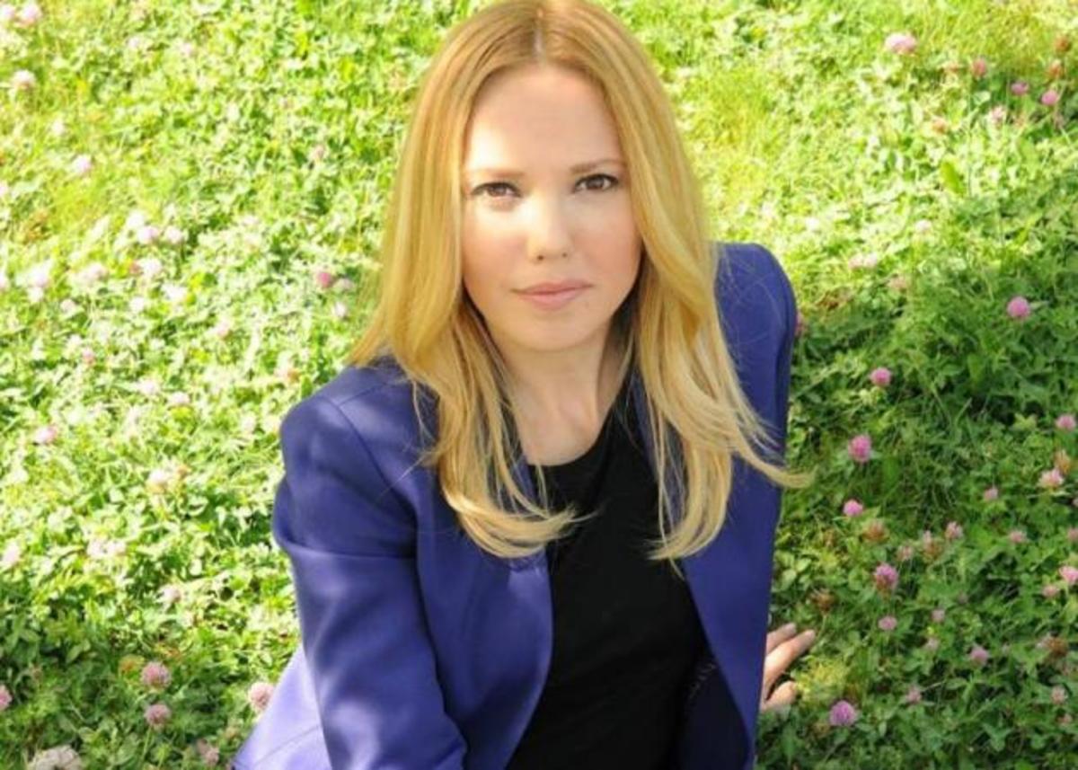 Αυτή είναι η όμορφη παρουσιάστρια που ανακοίνωσε το πραξικόπημα στην Τουρκία – “Ήταν η πιο δύσκολη εκφώνηση της ζωής μου”