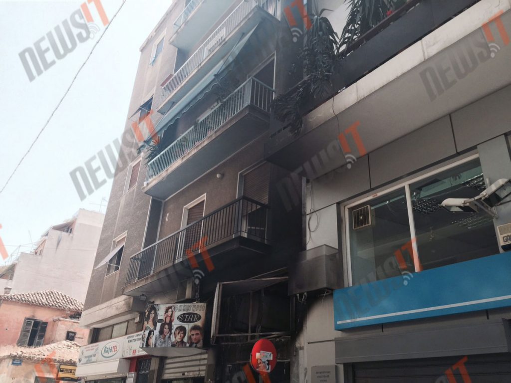 Στάχτη και μπούρμπερι μπαρ στα Πατήσια!