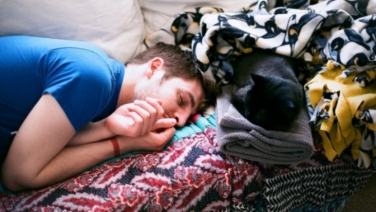 Απίστευτο: Δείτε πόσο παχαίνετε για κάθε 1 ώρα που καθυστερείτε να κοιμηθείτε το βράδυ!