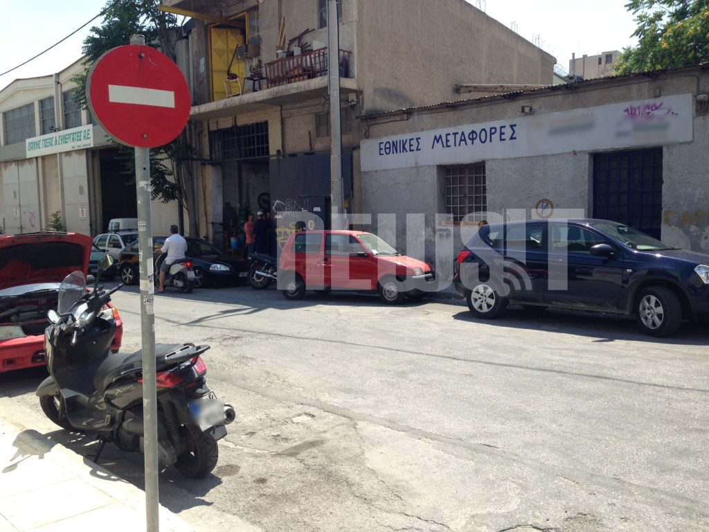 Εδώ εντοπίστηκε το λευκό βαν - ΦΩΤΟ NEWSIT