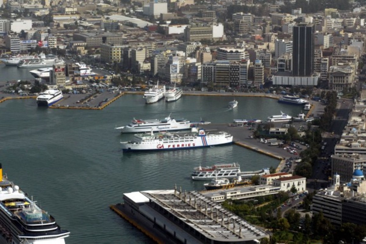 Επιχείρησαν να φύγουν από την Ελλάδα με κουαζιερόπολιο και πλαστά έγγραφα