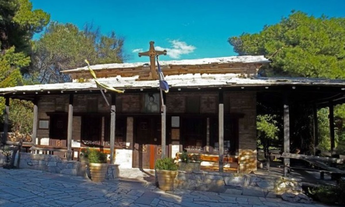 Περίπατος στην Βυζαντινή Αθήνα: Άγιος Δημήτριος Λουμπαρδιάρης