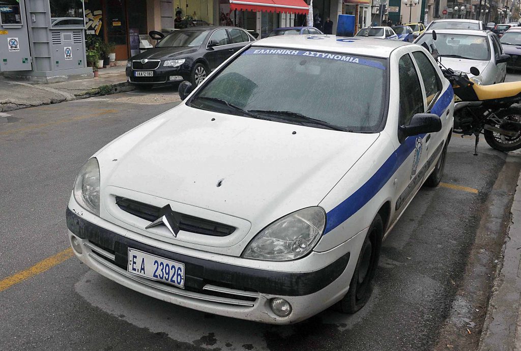 Τα έβαλαν με δυο ηλικιωμένες στην Καλλιθέα