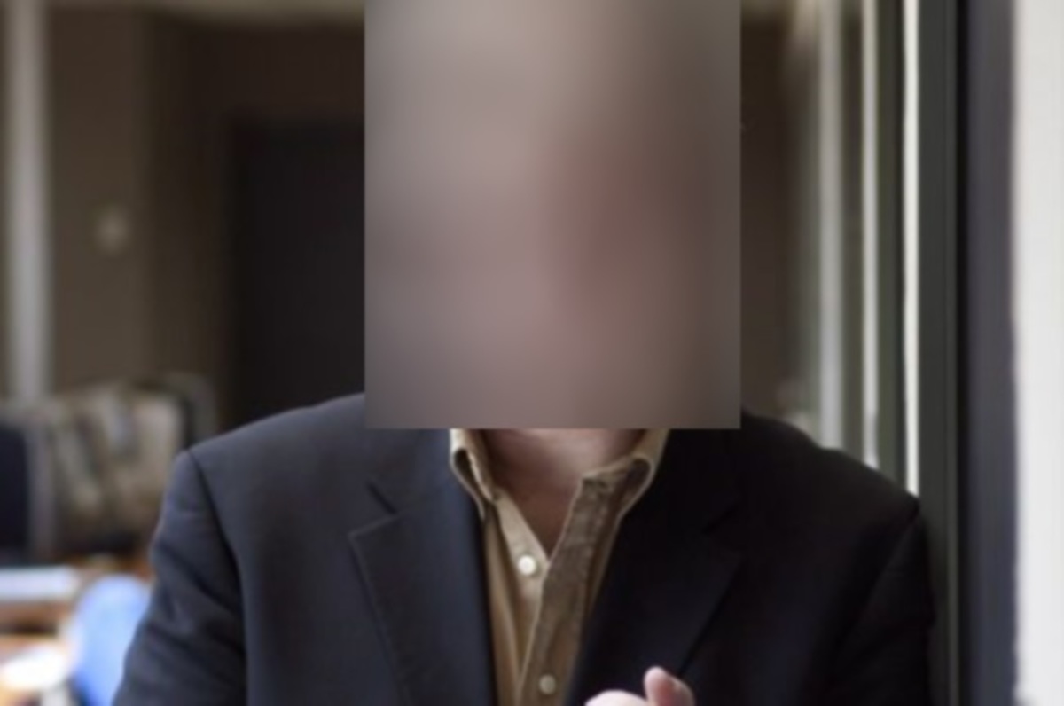 Έλληνας δημοσιογράφος: «Έχει γίνει σεξ στο στούντιο…»