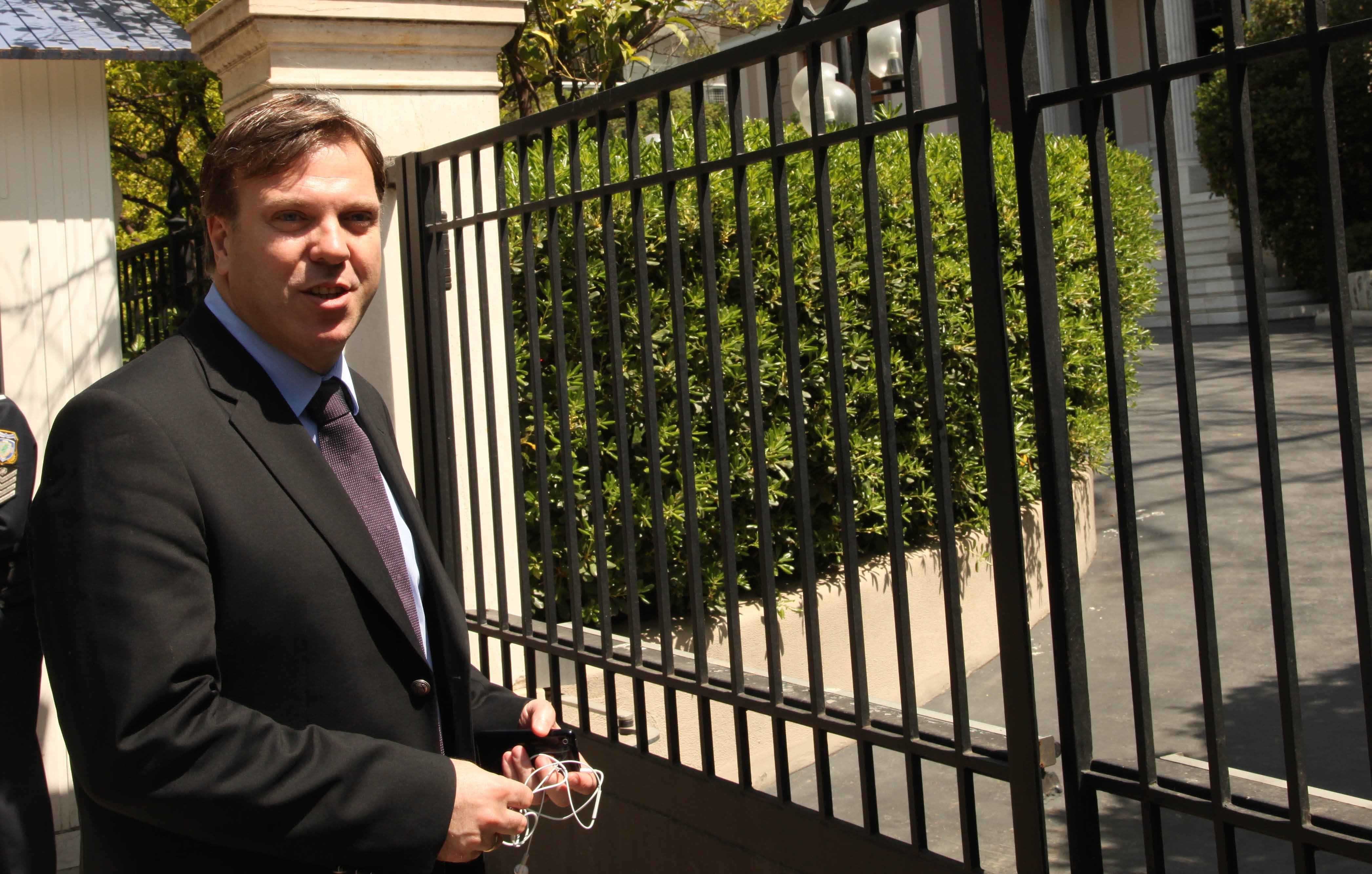 Γ. Πεταλωτής: Στο δρόμο προς ανασχηματισμό – Όχι νέα μέτρα το 2010