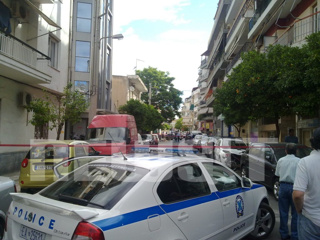 Μια 35χρονη σκότωσε και τεμάχισε τη γυναίκα στα Πετράλωνα
