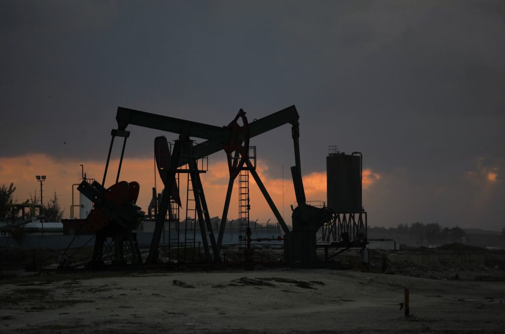 Το πετρέλαιο και το φυσικό αέριο δεν είναι πάντα χρυσός – Τι έγινε στις χώρες που βρήκαν κοιτάσματα