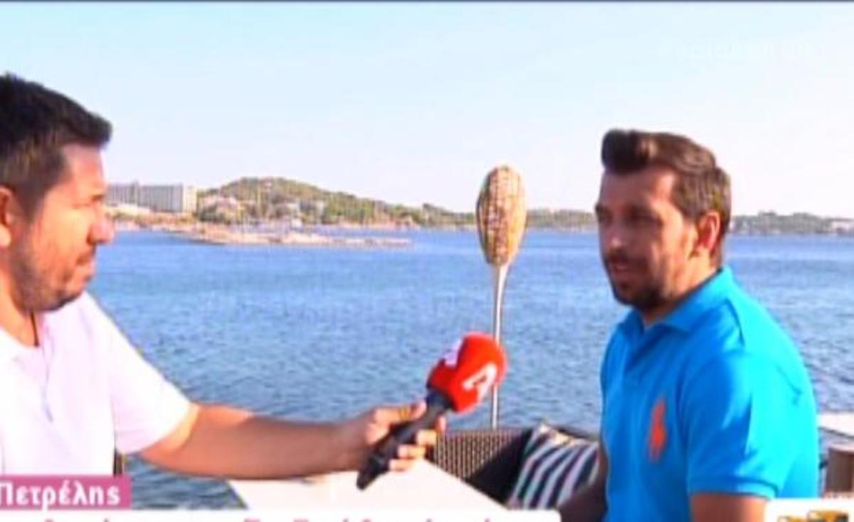 Θάνος Πετρέλης: Τι απαντά για τον φημολογούμενο τσακωμό του με τον Φοίβο;