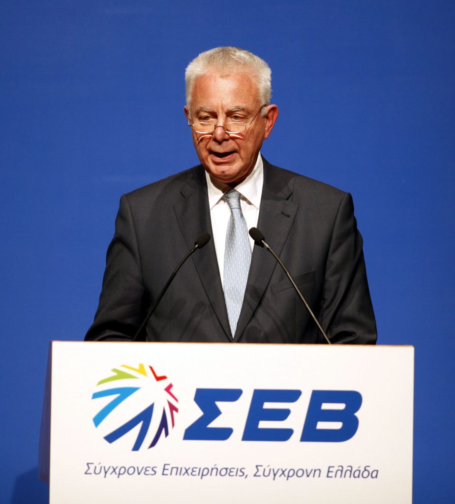 Έκκληση Πικραμμένου σε επιχειρηματίες να κάνουν επενδύσεις