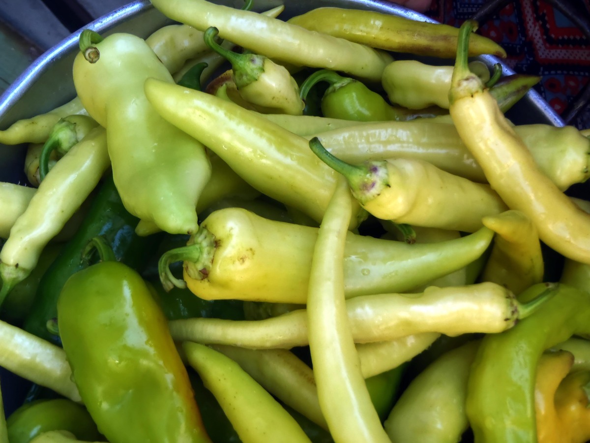 Θα γέμιζαν την αγορά με 11,5 τόνους σαπισμένες πιπεριές και με μήκυτες