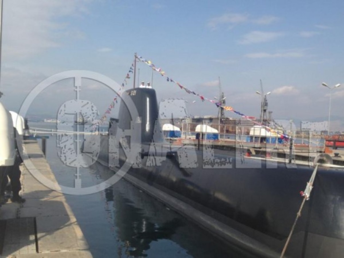 Το ελληνικό υποβρύχιο “ΠΙΠΙΝΟΣ” στη θάλασσα! (ΦΩΤΟ)