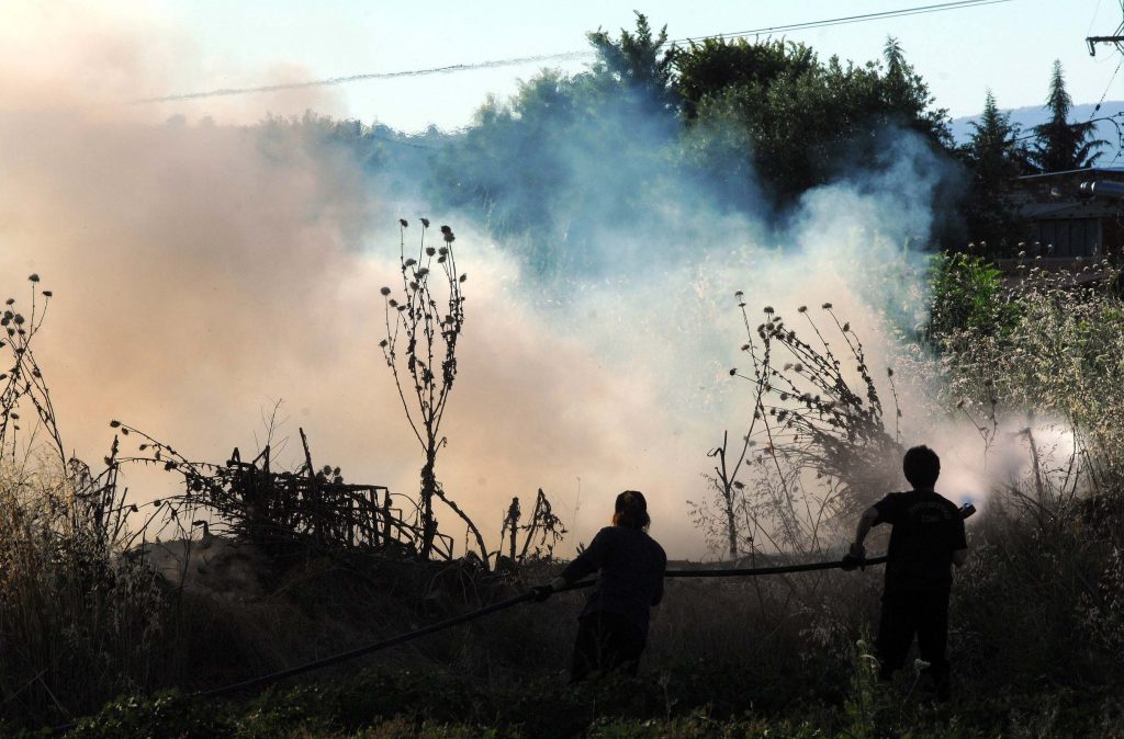 Υπό μερικό έλεγχο η πυρκαγιά στα Ψαχνά Ευβοίας