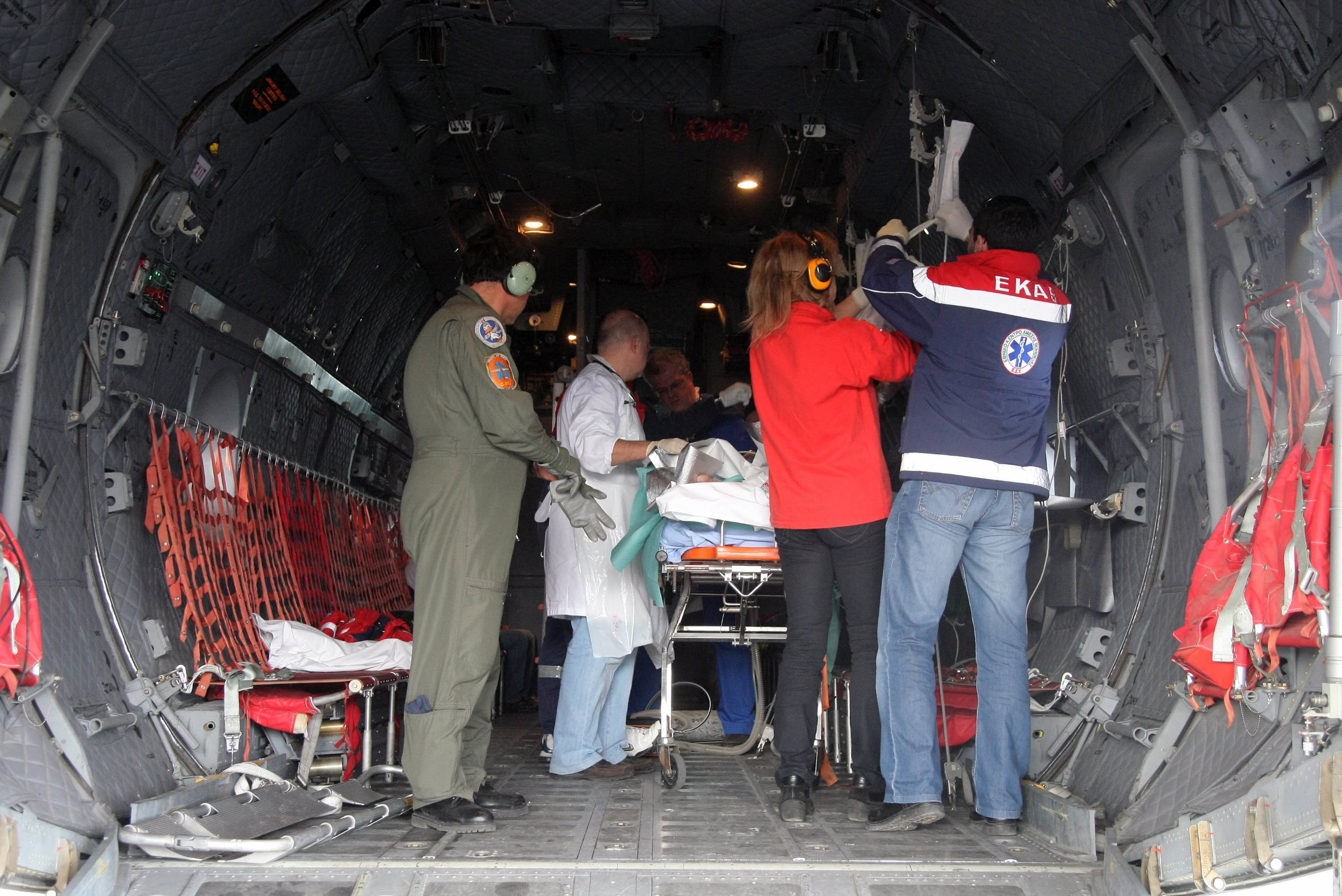 Ο τραυματίας μεταφέρθηκε στην Αθήνα με ειδικό αεροσκάφος ΦΩΤΟ EUROKINISSI