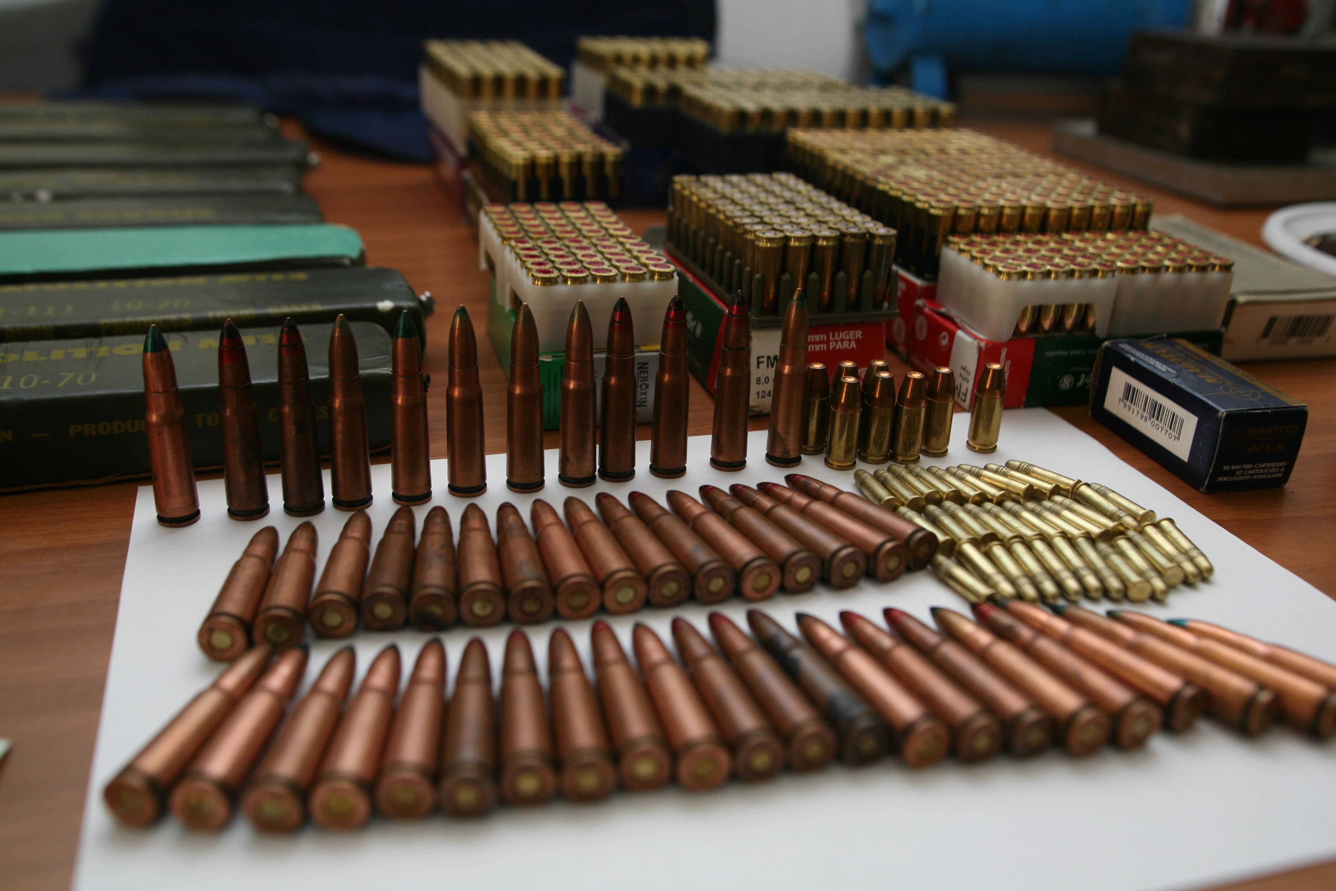 Έκρηξη με 3 τραυματίες σε εργοστάσιο πυρομαχικών