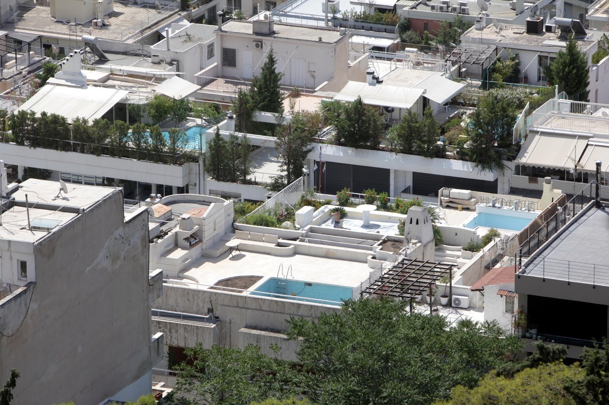 Πόσες πισίνες φαντάζεστε πως υπάρχουν στην Ελλάδα