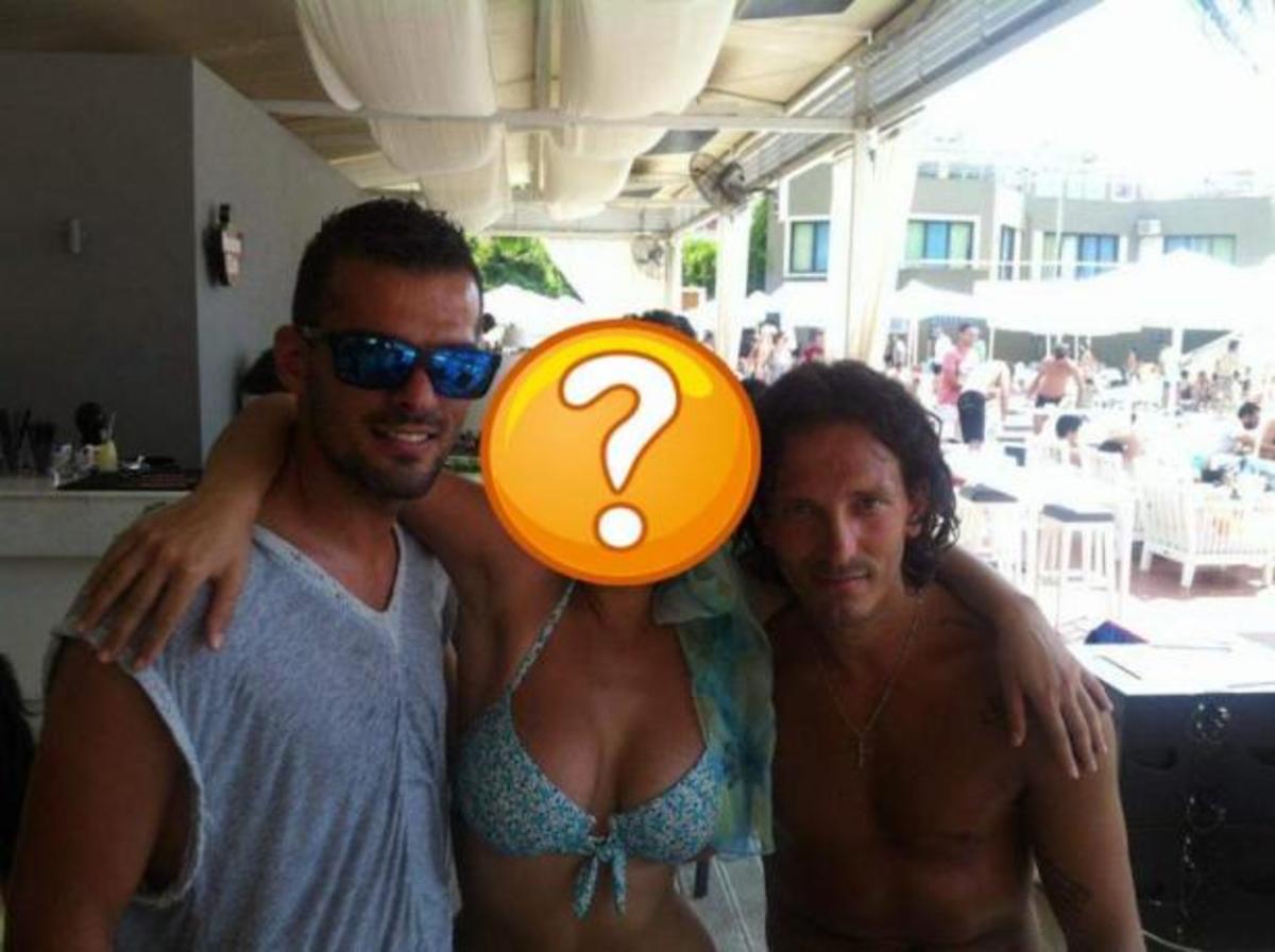 Ποιά sexy νεαρή πρωταγωνίστρια μετά το τέλος των γυρισμάτων ξεκίνησε τις διακοπές ; O αδερφός της πρώτευσε στις Πανελλήνιες!