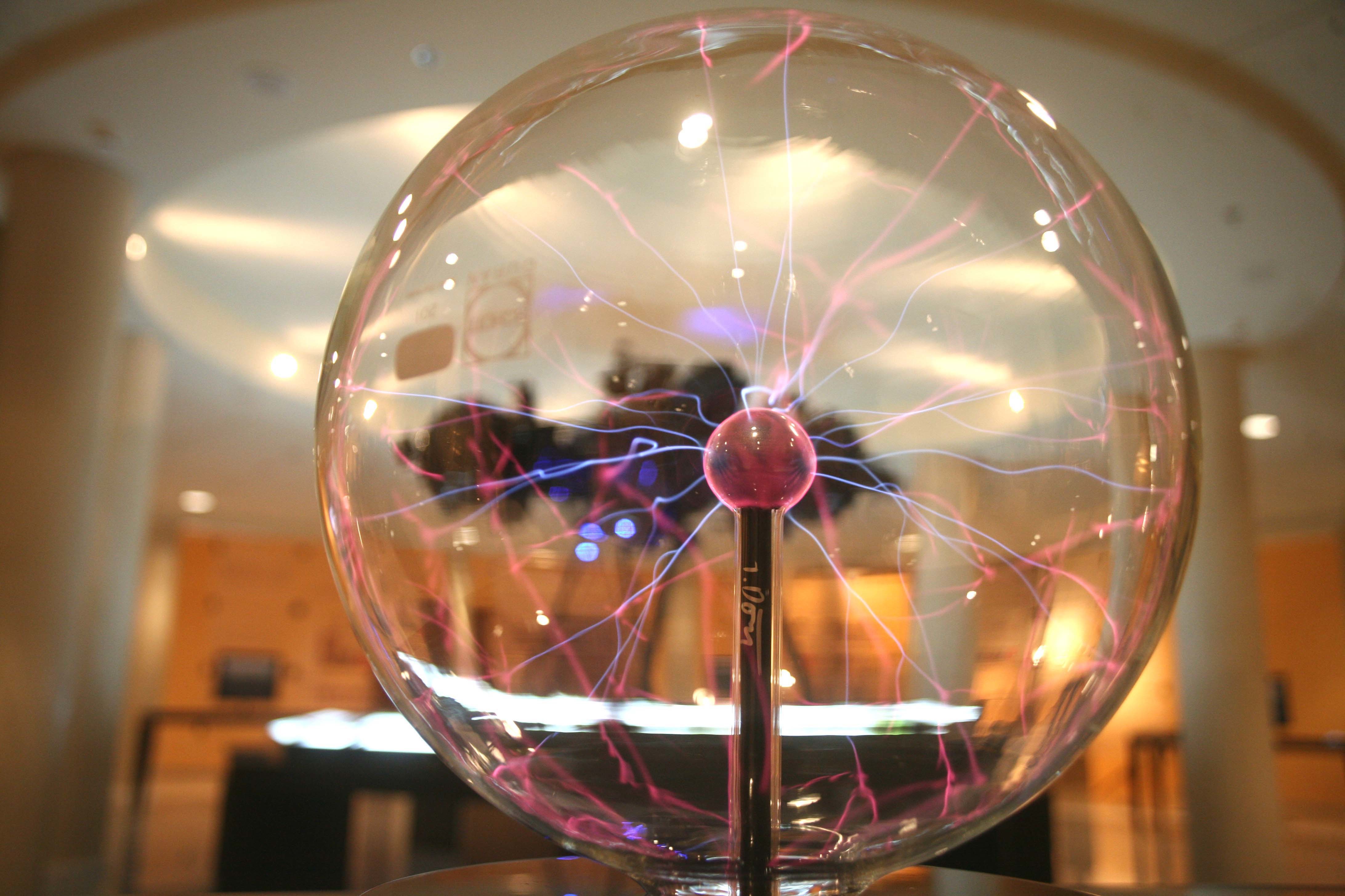 «Η Γη από Ψηλά»: Εκπαιδευτικά εργαστήρια για μαθητές στο Ίδρυμα Ευγενίδου