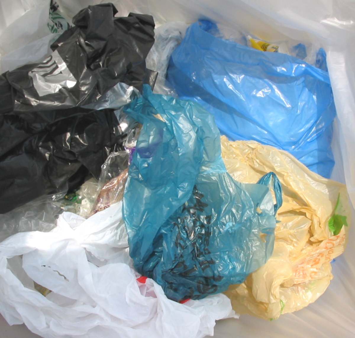 Τέλος οι πλαστικές σακούλες στην Ιταλία