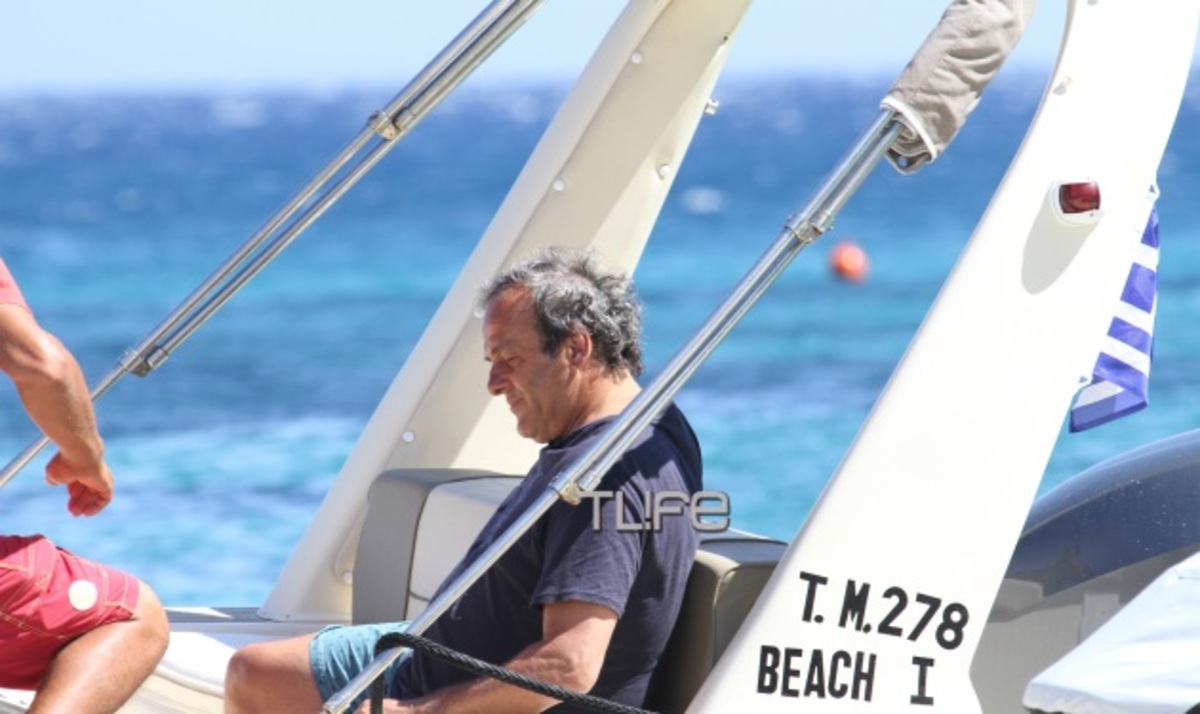 Ο Michel Platini στη Μύκονο με τη σύντροφό του! Φωτογραφίες