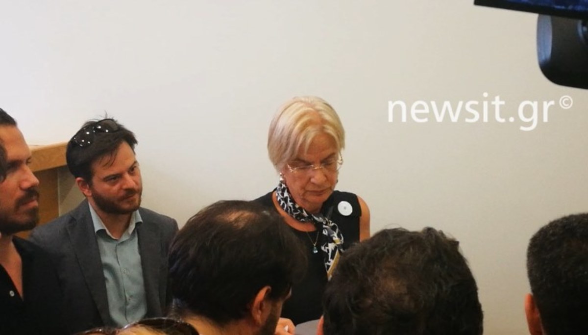 Πλειστηριασμός Athens Ledra