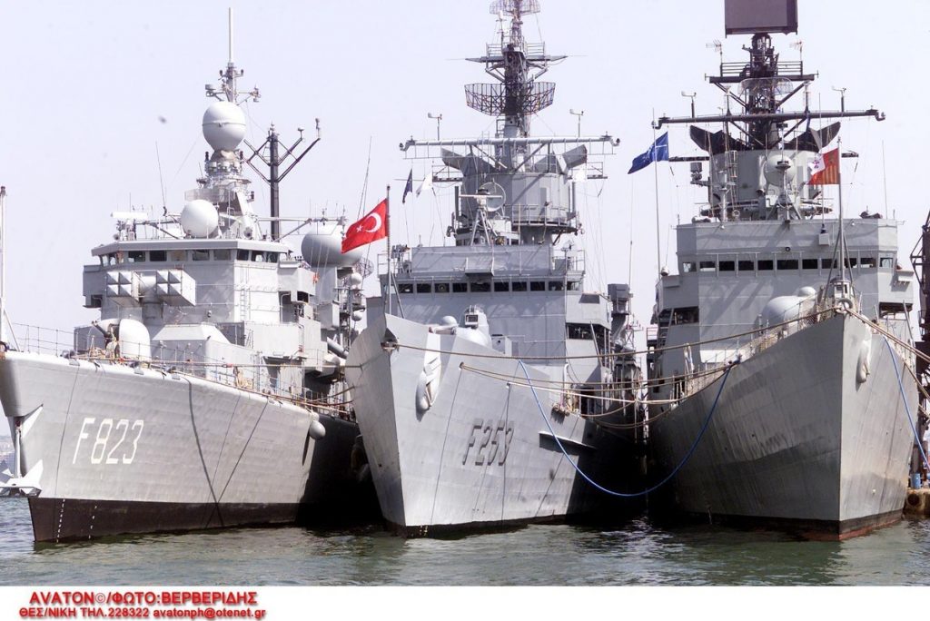 Εμπλοκή στο Αιγαίο! Οι Τούρκοι δεν επιτρέπουν στα πλοία του ΝΑΤΟ να πλησιάσουν στα σύνορά της – Σκληρές διαπραγματεύσεις με τους Γερμανούς