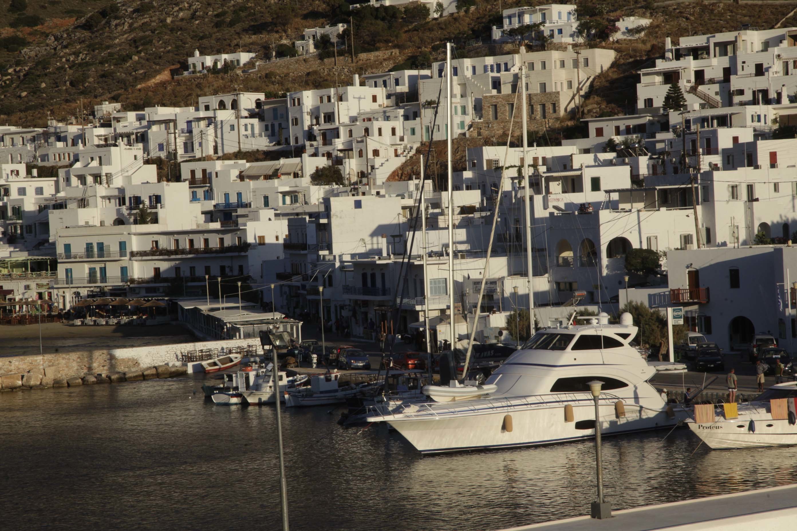 Καθυστέρησε ή χάλασε το πλοίο; Έχεις δικαιώματα! – Τι ισχύει για τις “καραβίσιες” τιμές στις καντίνες