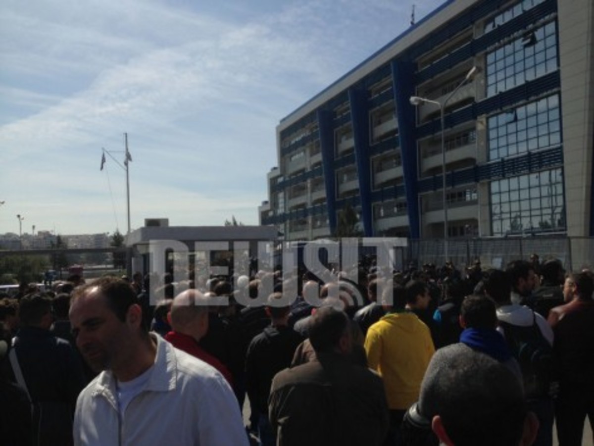 Συγκέντρωση ΠΝΟ στο λιμάνι