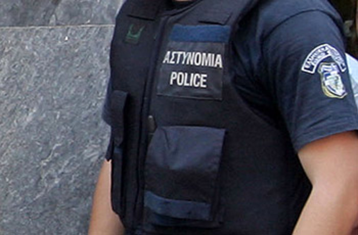 Θεσσαλονίκη: Αστυνομικοί σε κύκλωμα διακίνησης ναρκωτικών