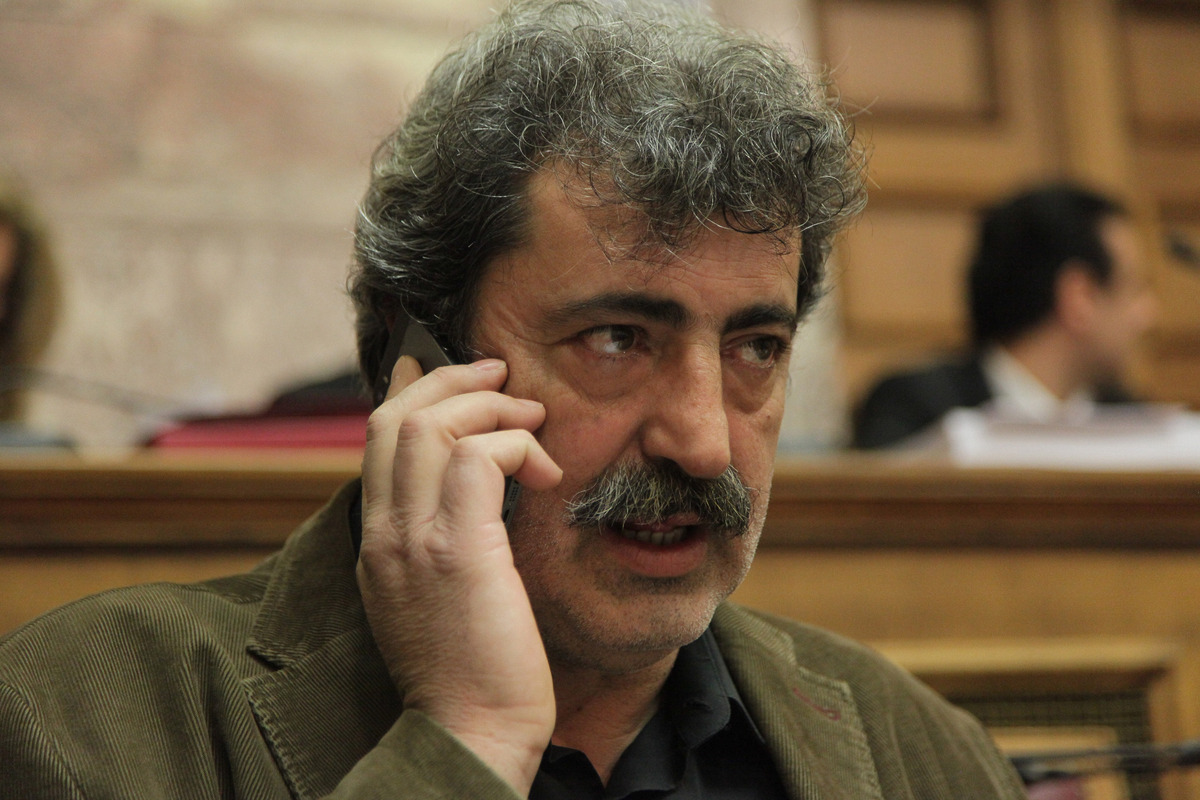 Ο Πολάκης απαντά για τον φραπέ