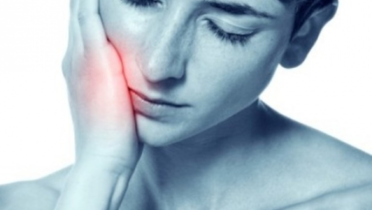 Ξεχάστε το ούζο. Αυτό είναι το μπαχαρικό που σώζει από τον πονόδοντο