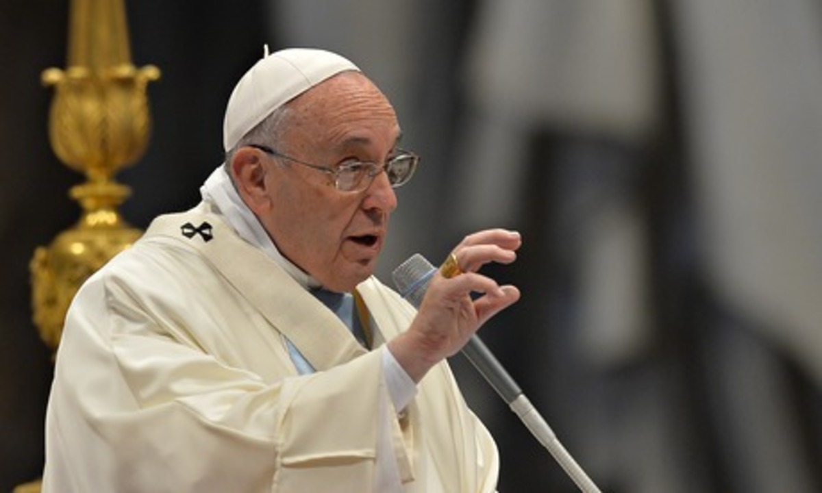 “Όχι άλλοι σκλάβοι” το μήνυμα του Πάπα για το 2015