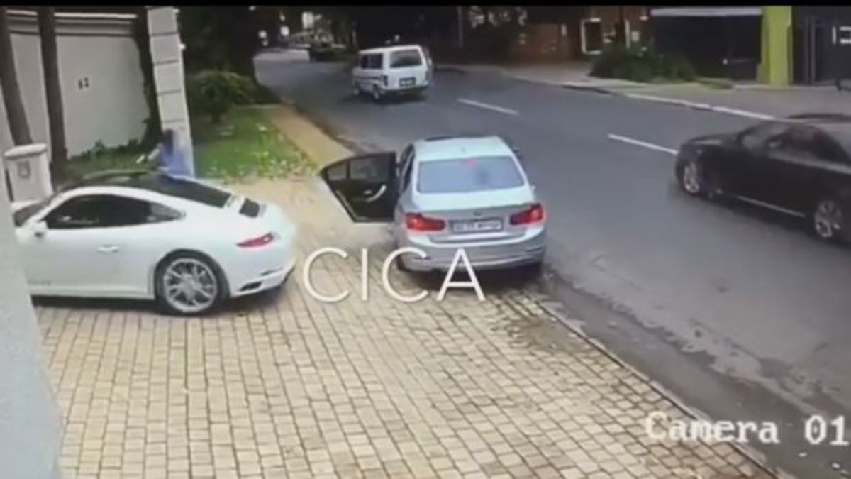 Τα γρήγορα αντανακλαστικά γλίτωσαν οδηγό από ένοπλη ληστεία! [vid]