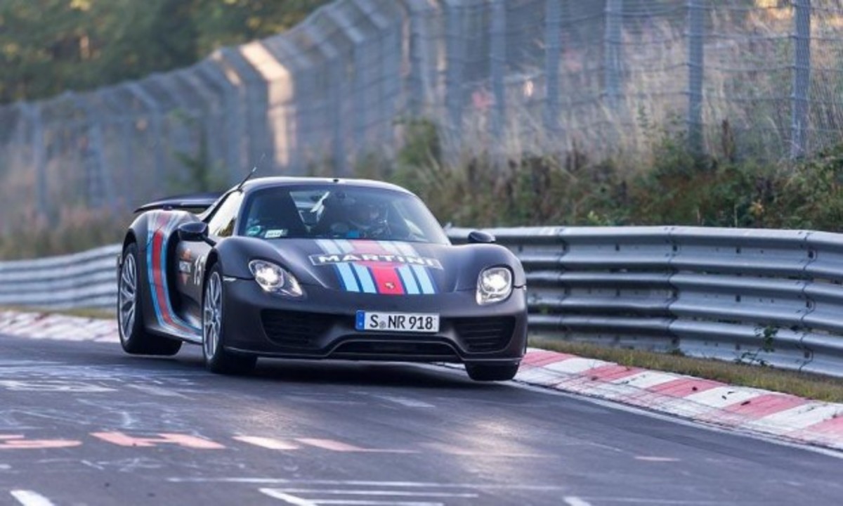 Porsche 918 Spyder: Έκανε χρόνο-ρεκόρ στη φημισμένη πίστα του Nurburgring